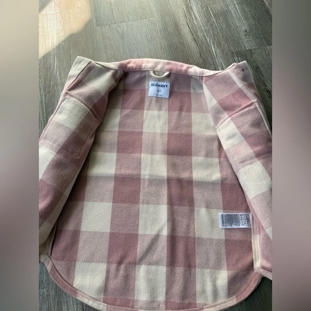 Old Navy Pink White Plaid Flannel Shacket Jacket Comfy Warm Size S 6 7